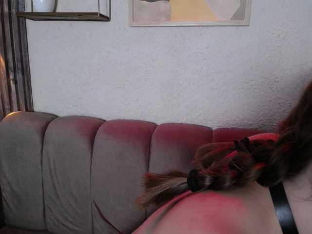 PrettyAriel live webcam show
