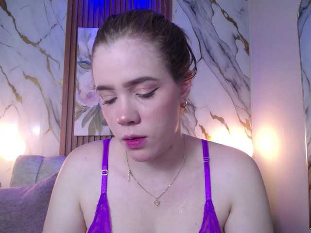 PrettyAriel's BongaCams show and profile