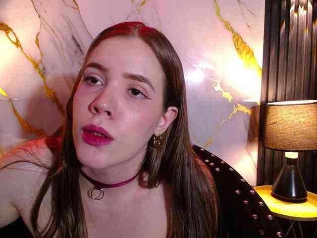 PrettyAriel Live Webcam on BongaCams