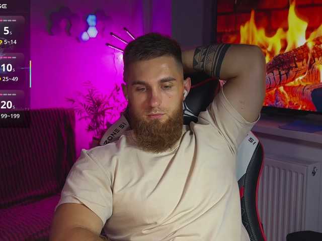 Sweet__boy live webcam show