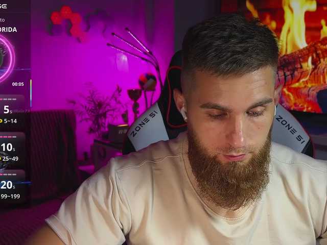 Sweet__boy live webcam show