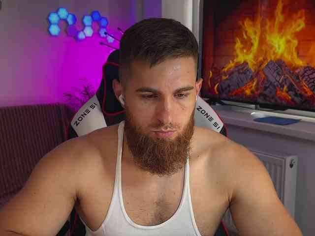 kOchka25 Live Webcam on BongaCams