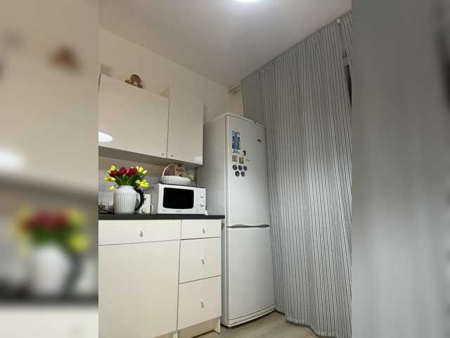 Kiss-krisss live cam on BongaCams