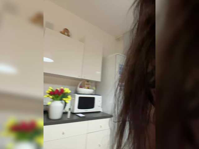 Kiss-krisss live cam on BongaCams