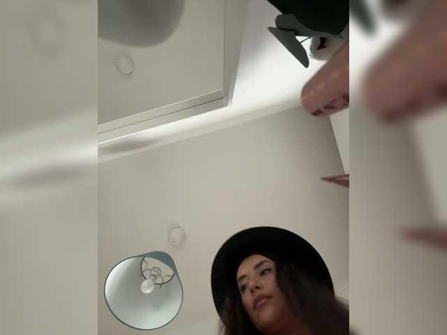 Kiss-krisss live webcam show