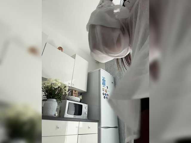 Kiss-krisss live cam on BongaCams