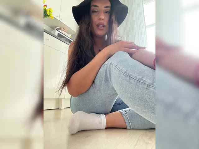 Liza_Klitorchuk webcam
