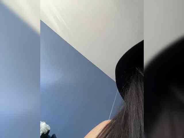 Liza_Klitorchuk webcam