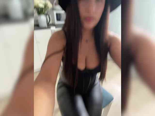 Liza_Klitorchuk webcam