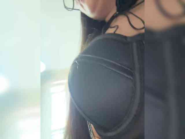 Liza_Klitorchuk webcam