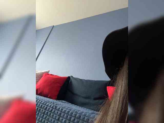 Kiss-krisss Sex Cam Show