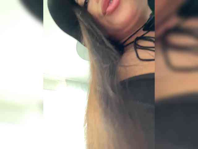 Liza_Klitorchuk webcam