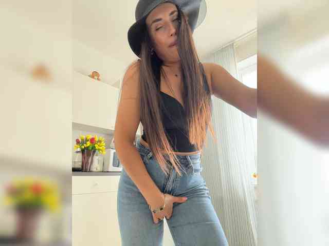 Liza_Klitorchuk webcam