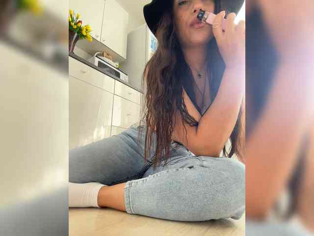 Liza_Klitorchuk webcam