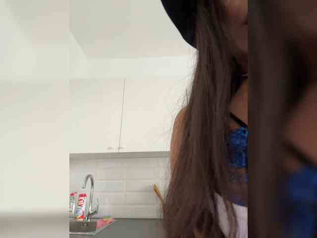 Liza_Klitorchuk webcam
