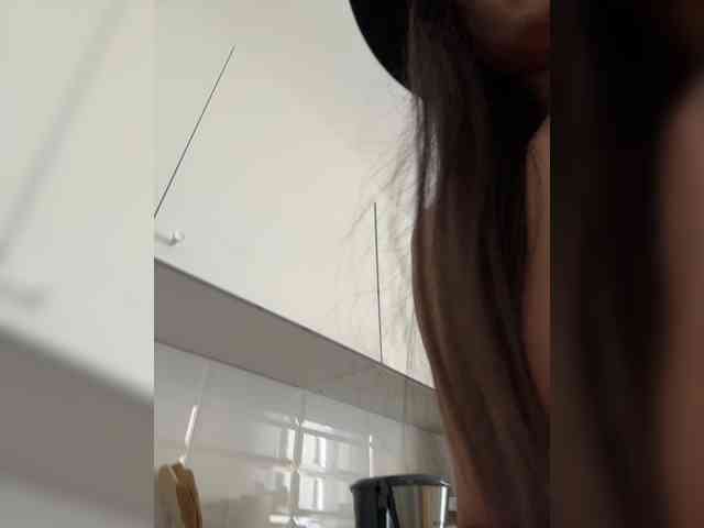 Liza_Klitorchuk webcam