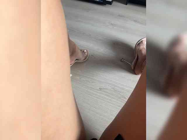 Liza_klitorchuk's cam show statistics and live stream