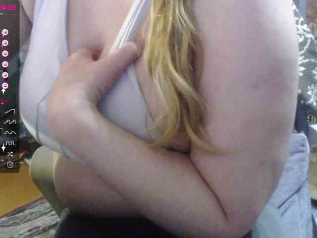 wetdanger Live Webcam on BongaCams