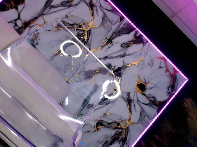 yuukenzi's BongaCams show and profile