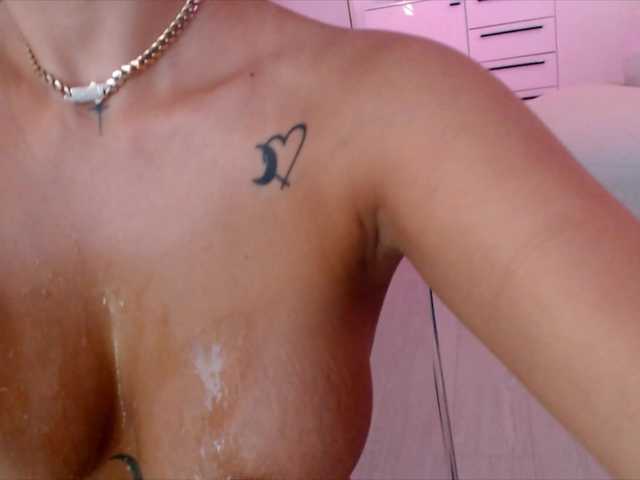 yuukenzi live cam on BongaCams
