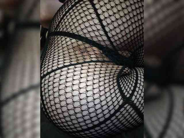 -Barbie-Size- webcam