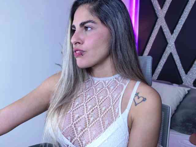 blondecat15 webcam