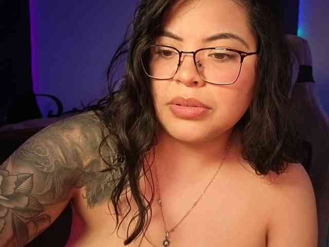 Drizzypeach webcam