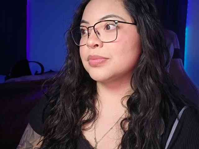 Drizzypeach webcam