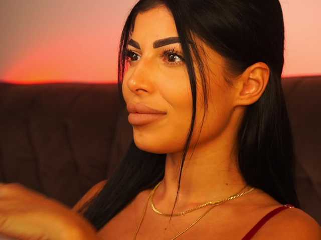KimyBroox live cam on BongaCams