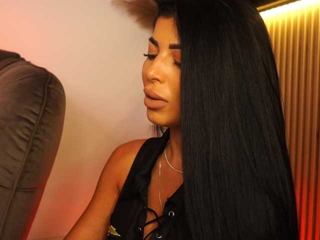 KimyBroox live cam on BongaCams