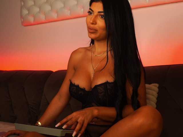KimyBroox live webcam show