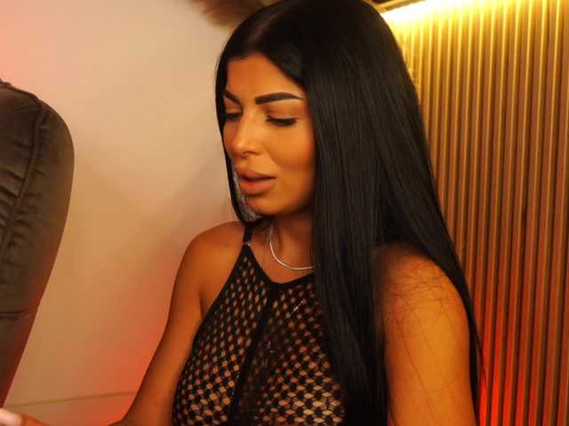 KimyBroox live cam on BongaCams