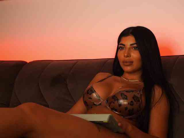 KimyBroox webcam