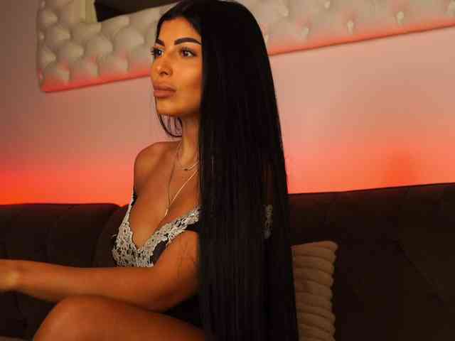 Model: KimyBroox