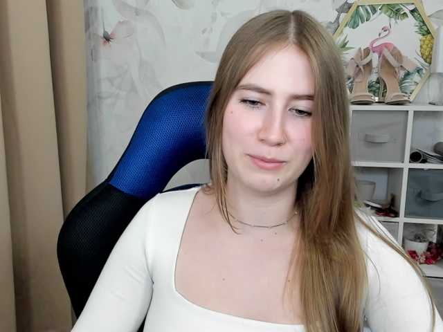 desireMegan live cam on BongaCams