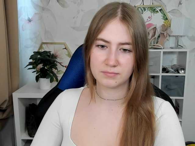 desireMegan live cam on BongaCams