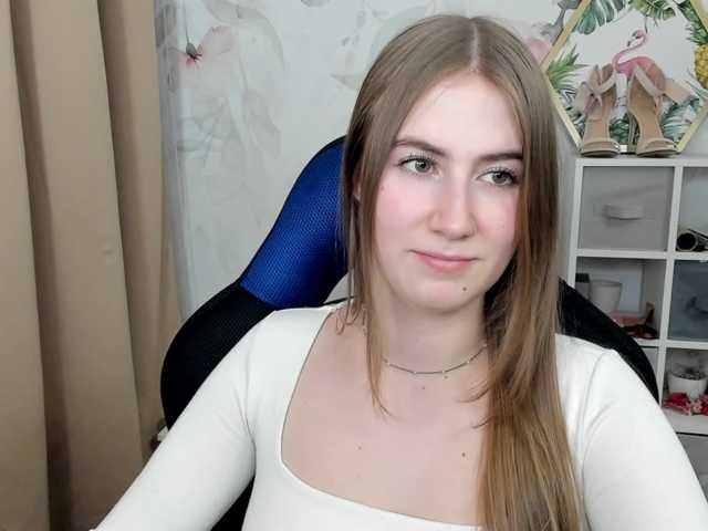 desireMegan live cam on BongaCams