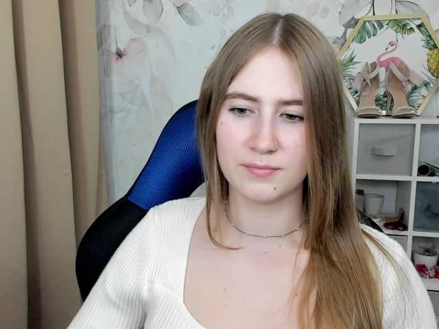 desireMegan live cam on BongaCams