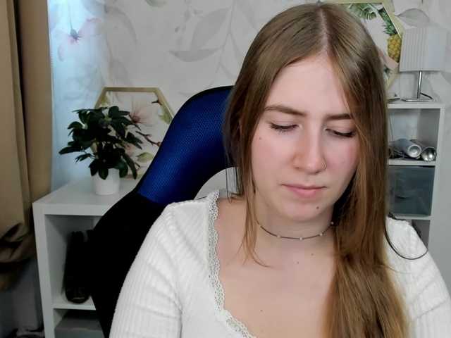desireMegan live cam on BongaCams