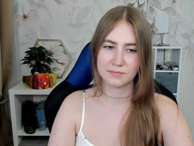 desireMegan live cam on BongaCams