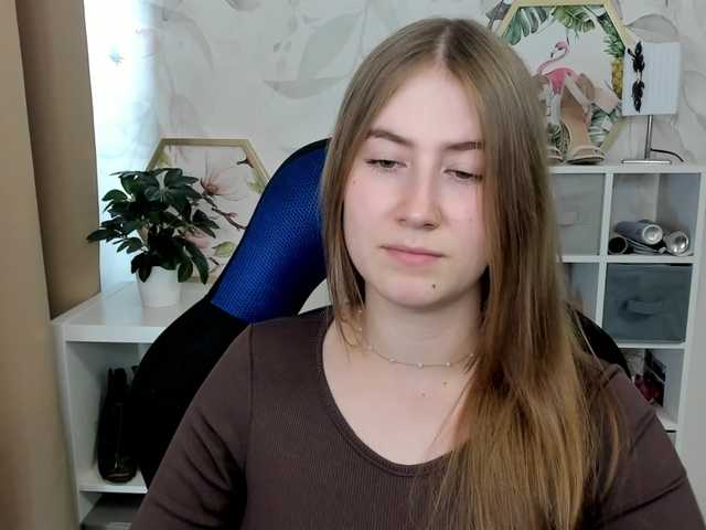 desireMegan live cam on BongaCams