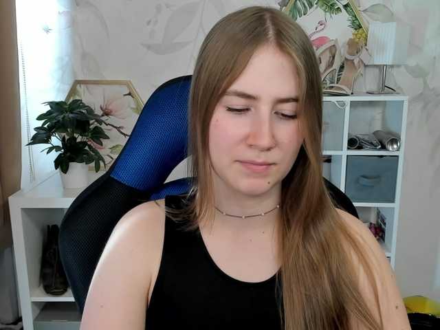 desireMegan live cam on BongaCams