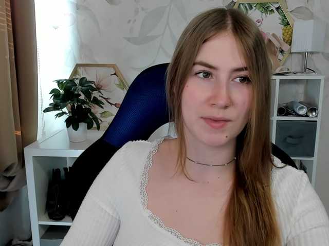 desireMegan live cam on BongaCams