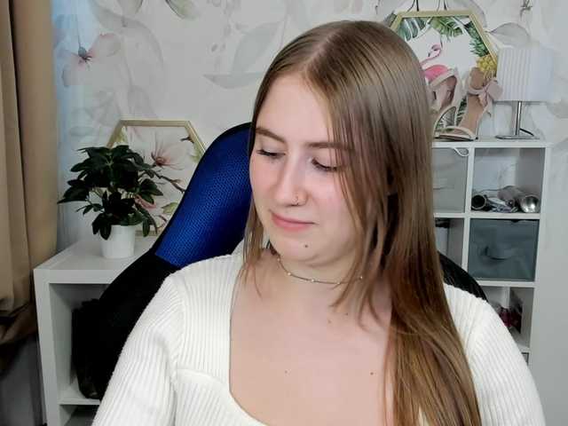 desireMegan live webcam show