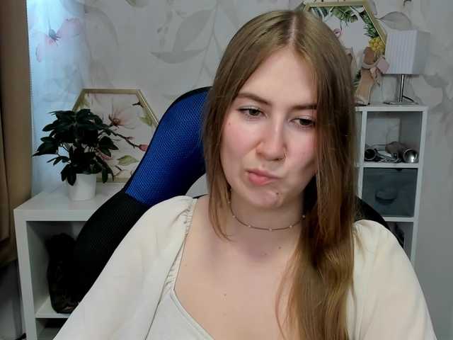desireMegan live webcam show