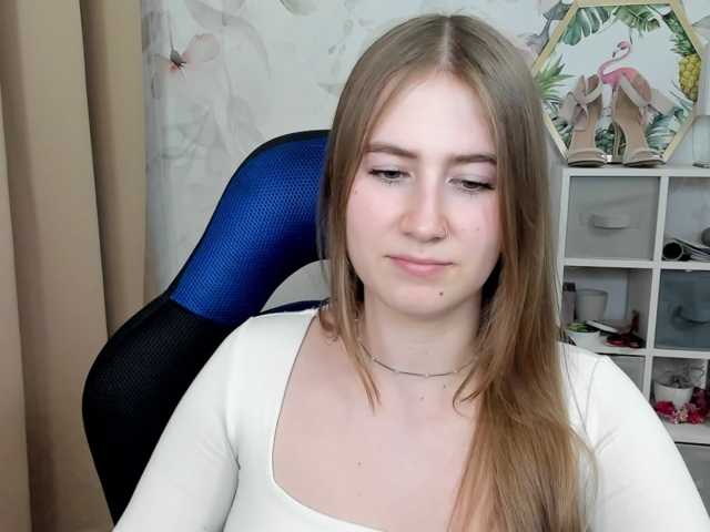 desireMegan live cam on BongaCams