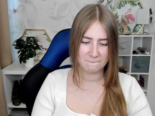 desireMegan live cam preview