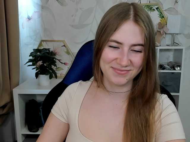 desireMegan live cam on BongaCams