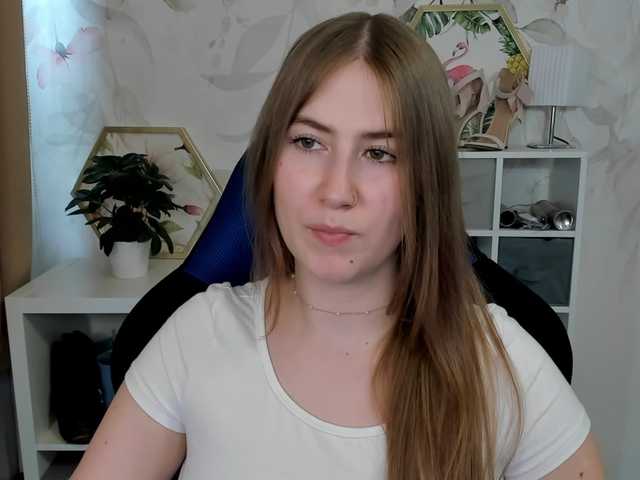 desireMegan live cam on BongaCams