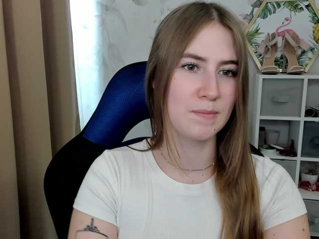 desireMegan live cam on BongaCams